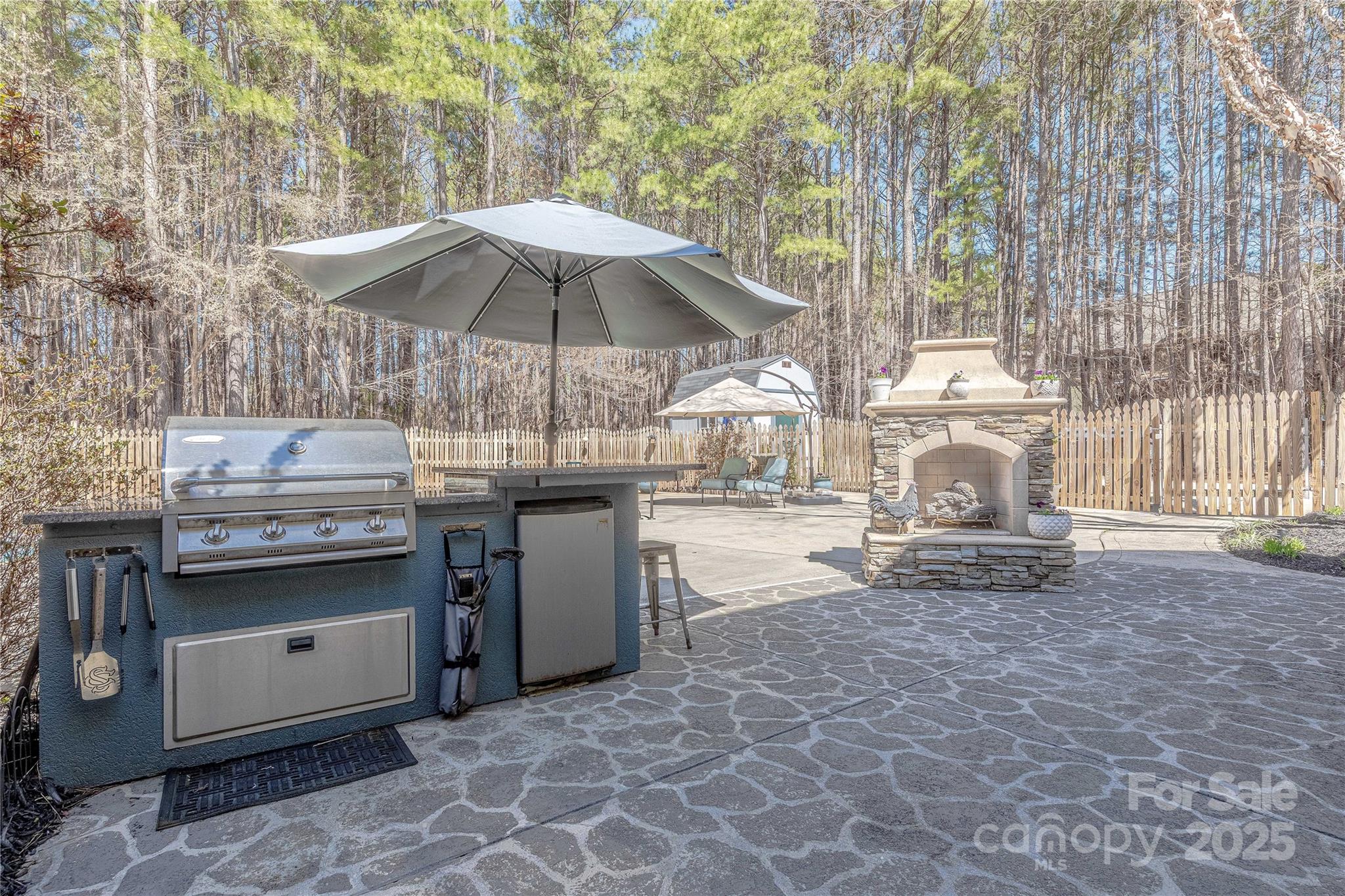 Mckee Point - Residential