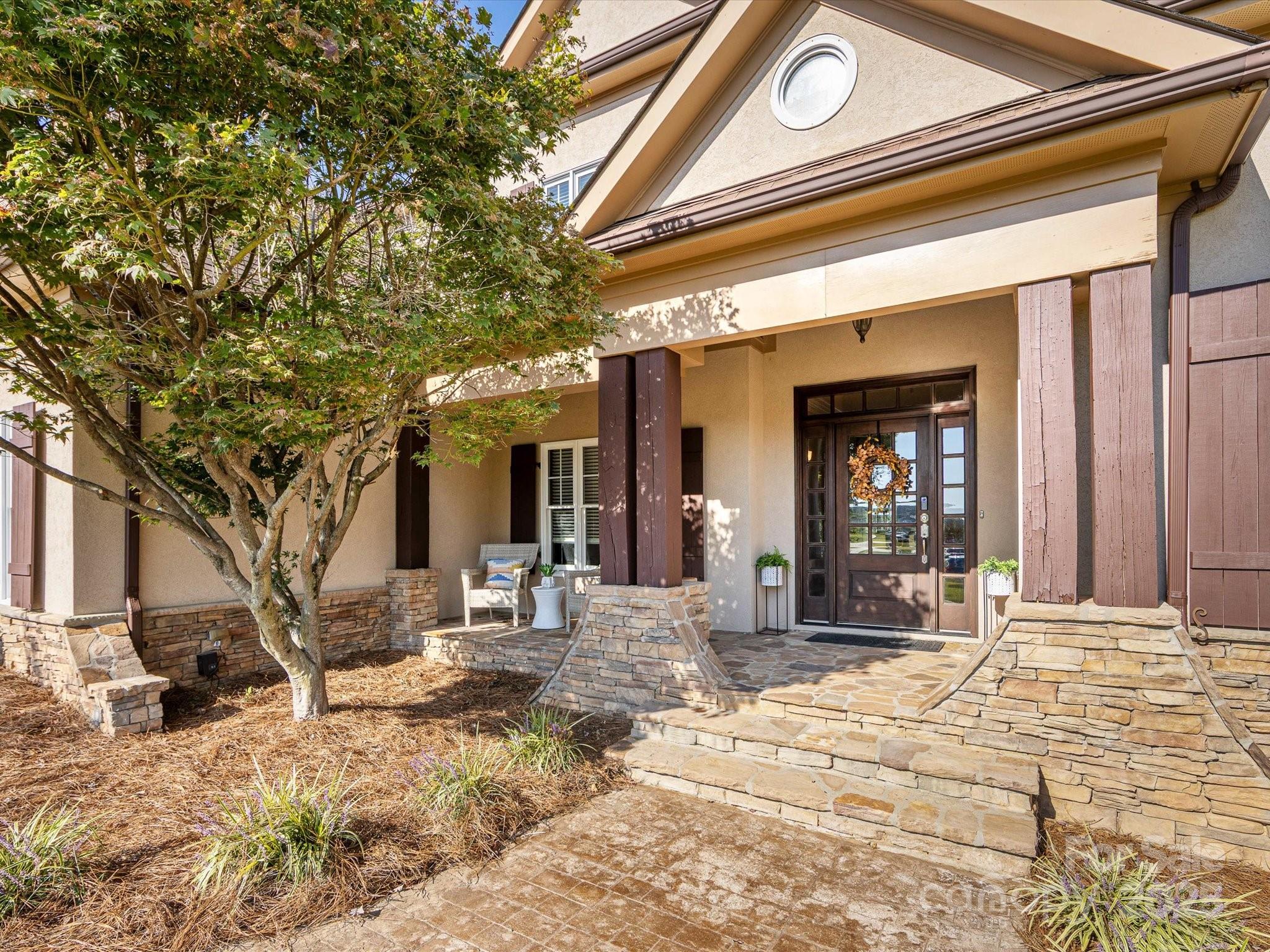 2820 Smith Field Drive