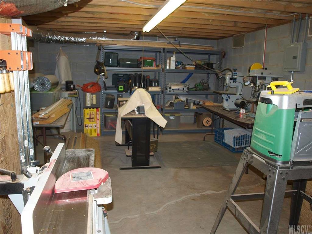 Iswa Point - Residential