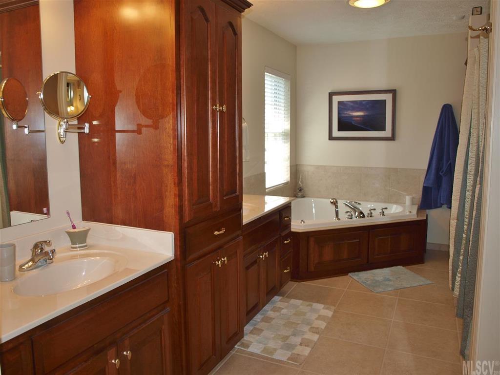 Iswa Point - Residential