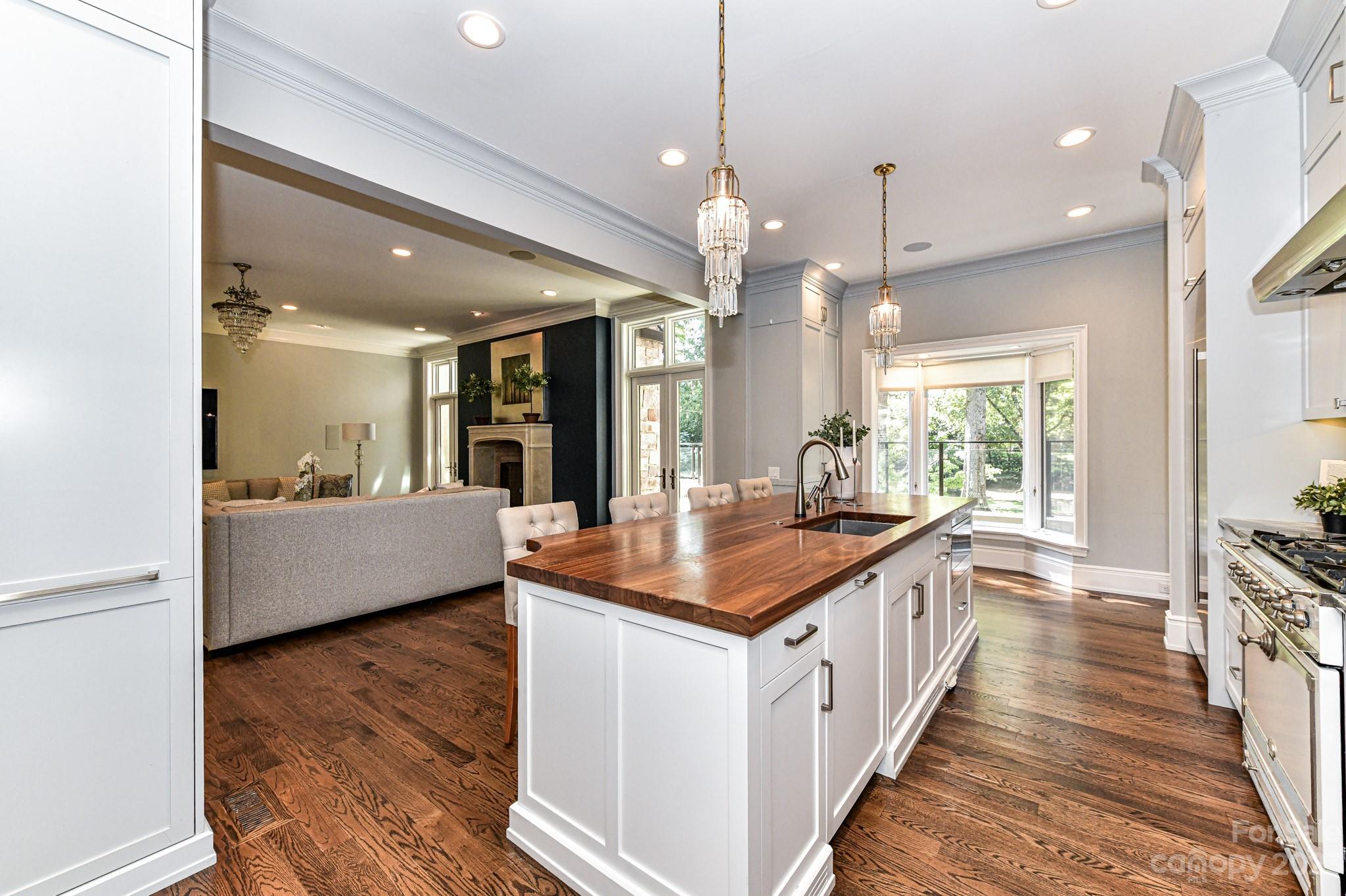 Myers Park - Residential