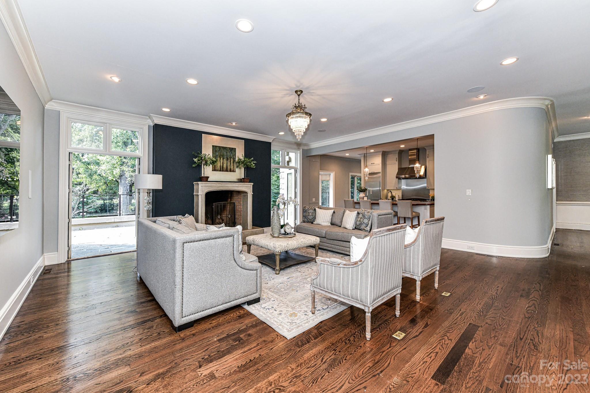 Myers Park - Residential