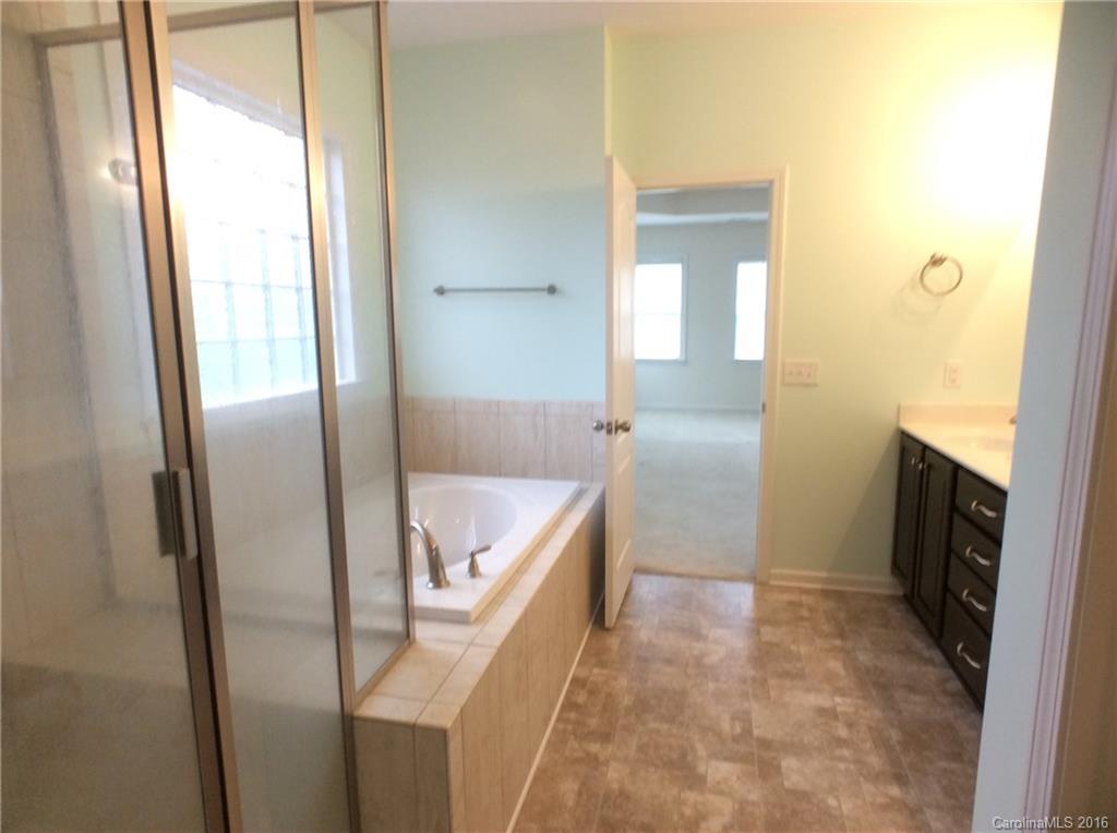 Creekshire Estates - Residential Lease