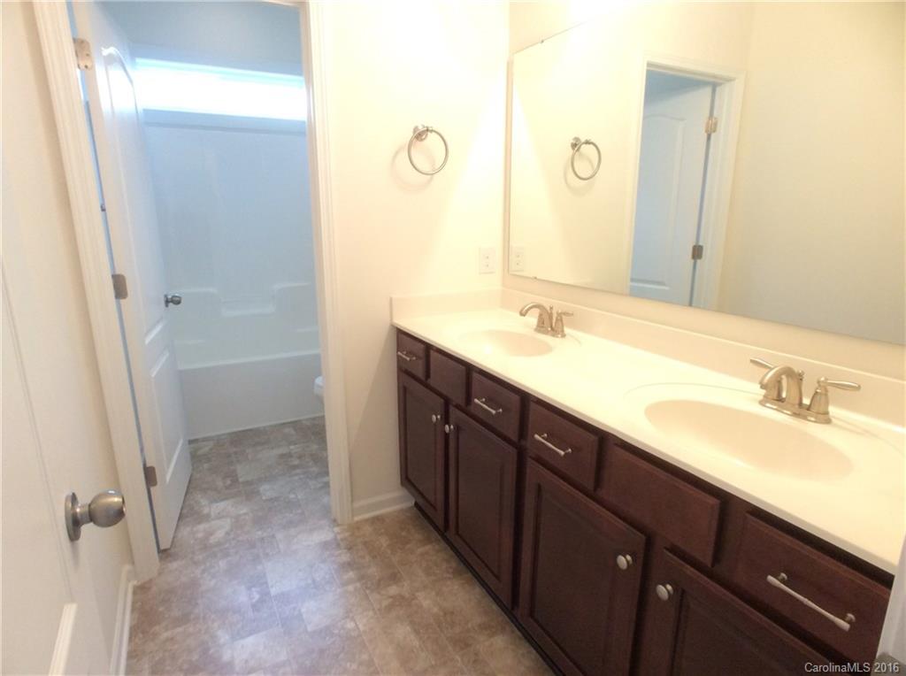 Creekshire Estates - Residential Lease