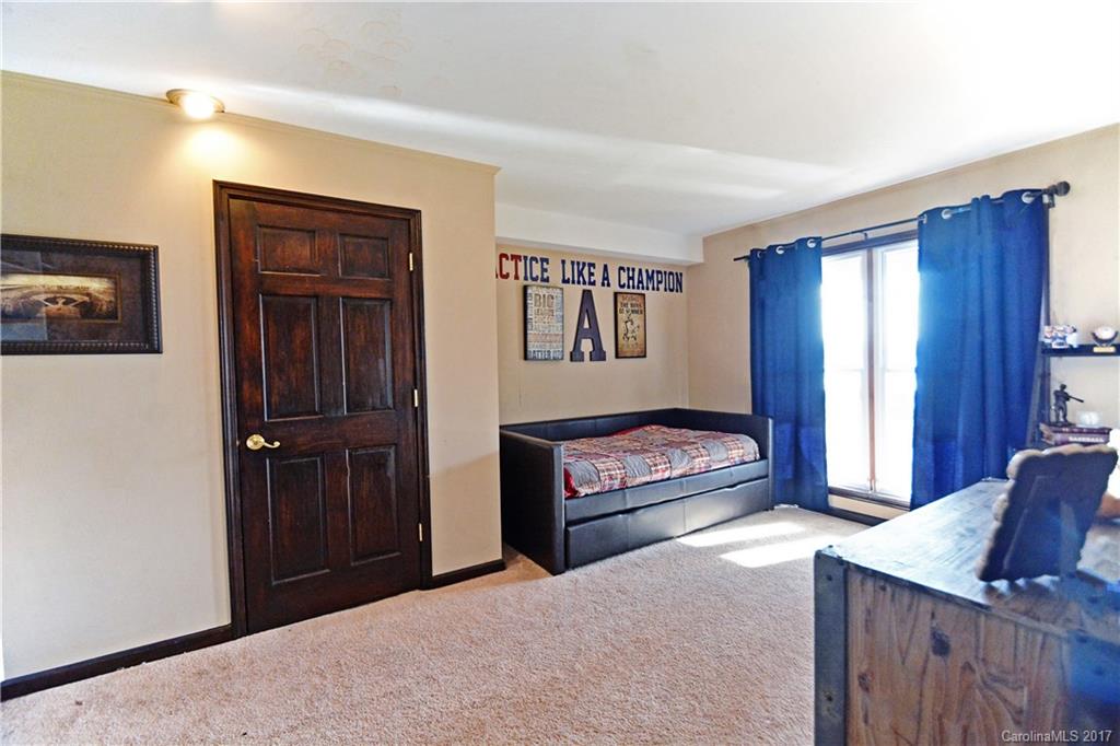 Tega Cay - Residential