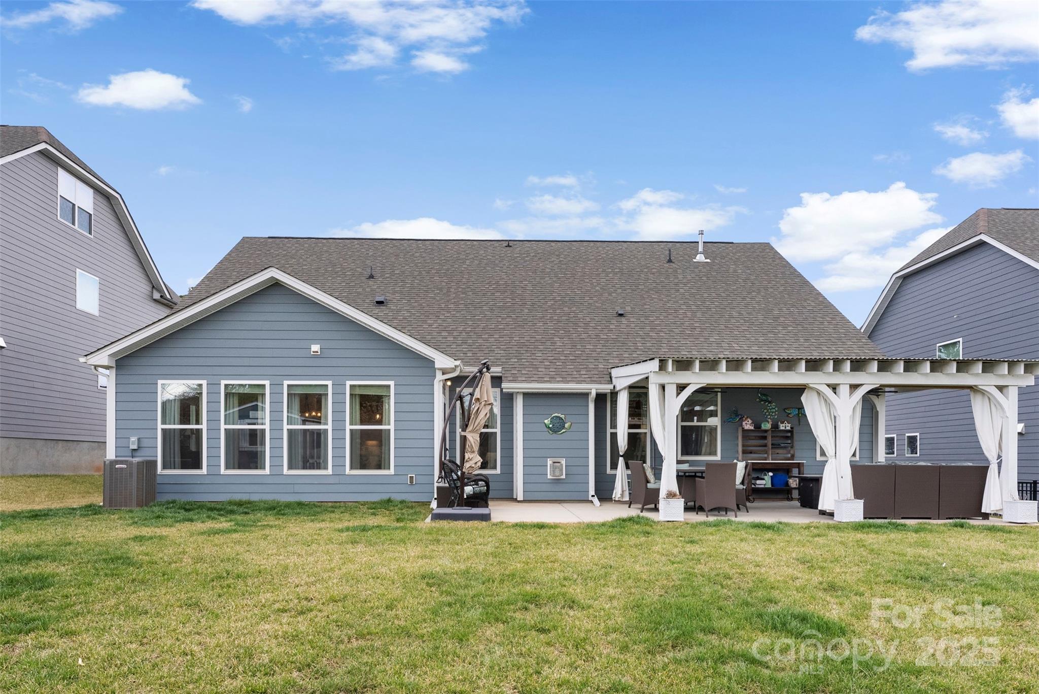 Robinson Oaks - Residential