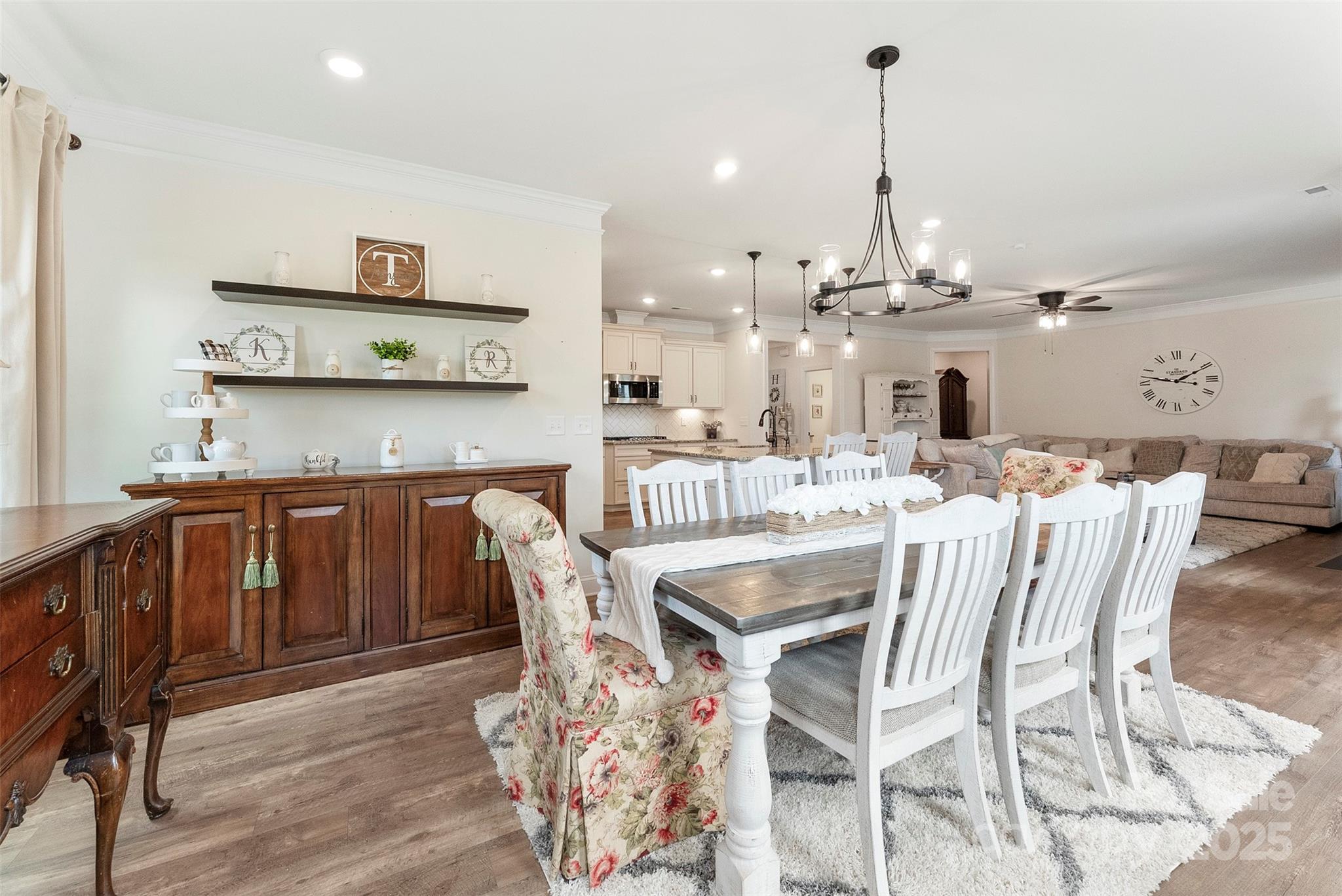 Robinson Oaks - Residential