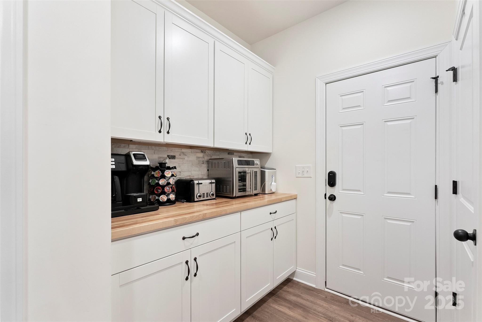 Robinson Oaks - Residential