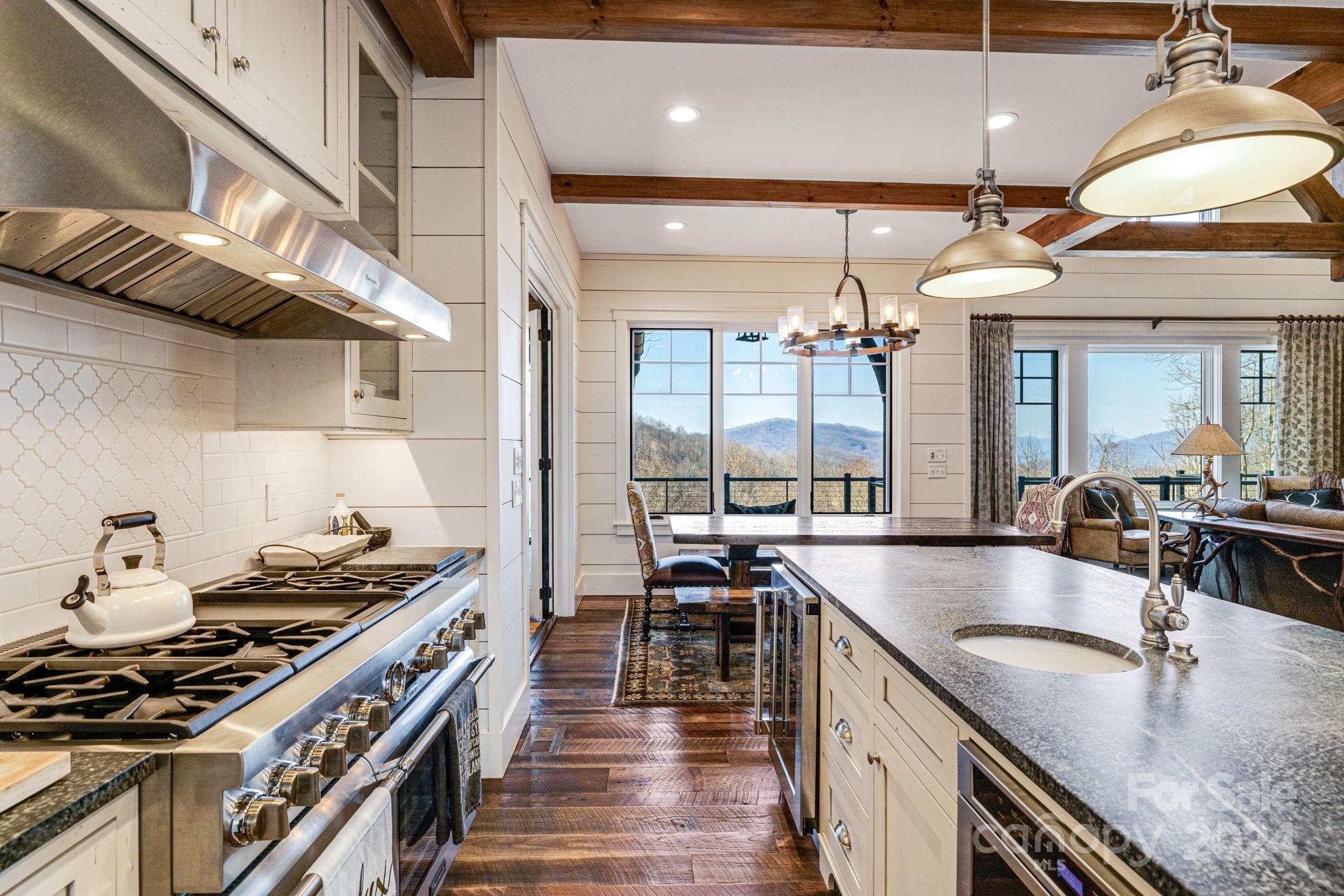 Balsam Mountain Preserve - Residential