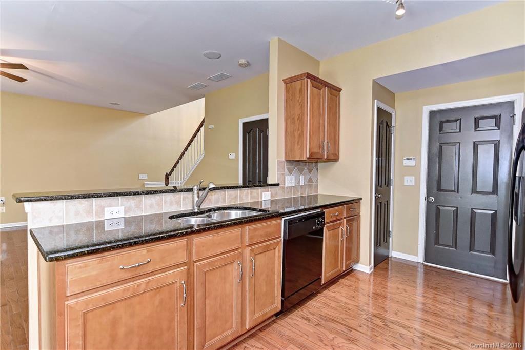 Blakeney Preserve - Residential Lease