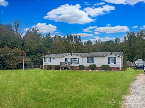 Photo of 5136 Southbrook Drive, Kings Mountain, NC 28086 (MLS # 4306965)