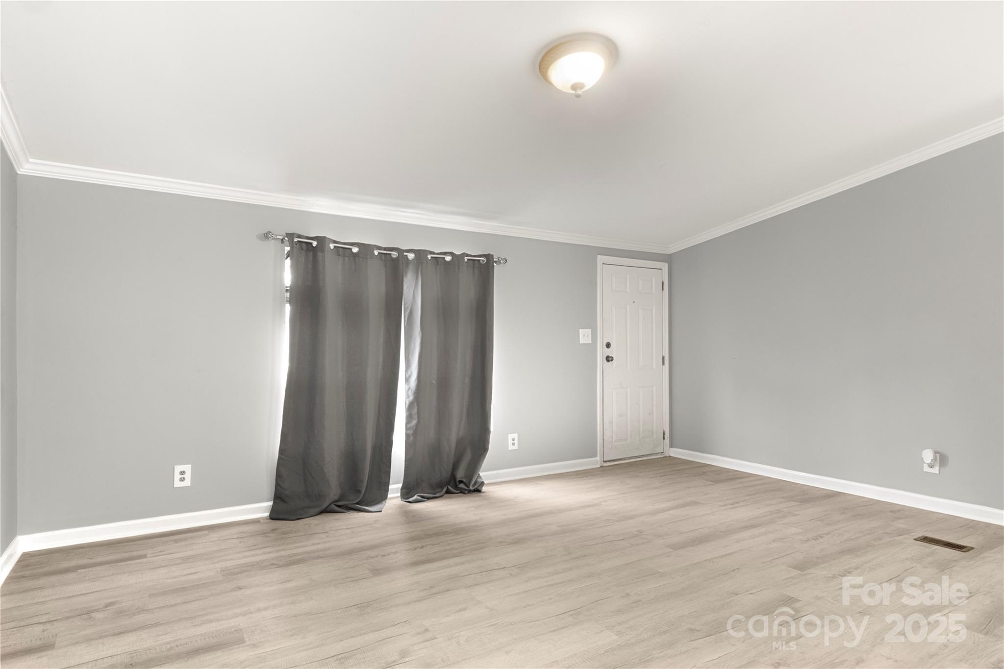 5136 Southbrook Drive