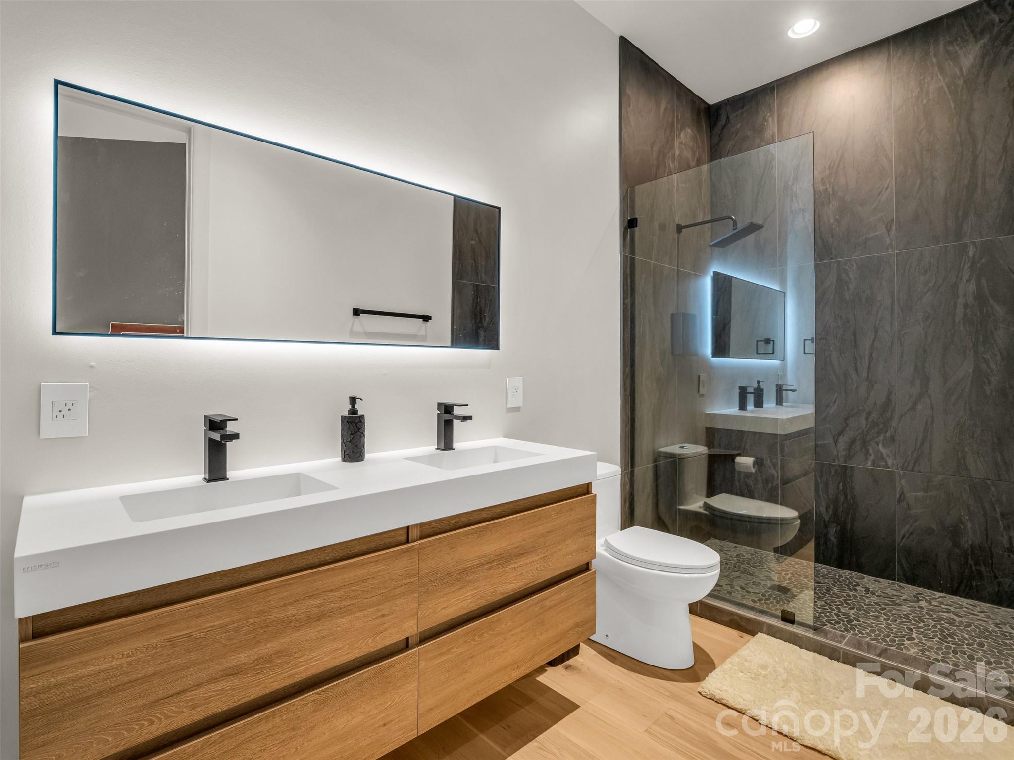 Rumbling Bald on Lake Lure - Residential