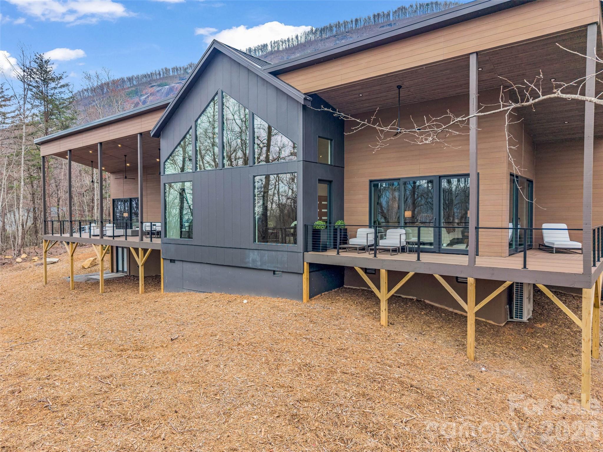 Rumbling Bald on Lake Lure - Residential
