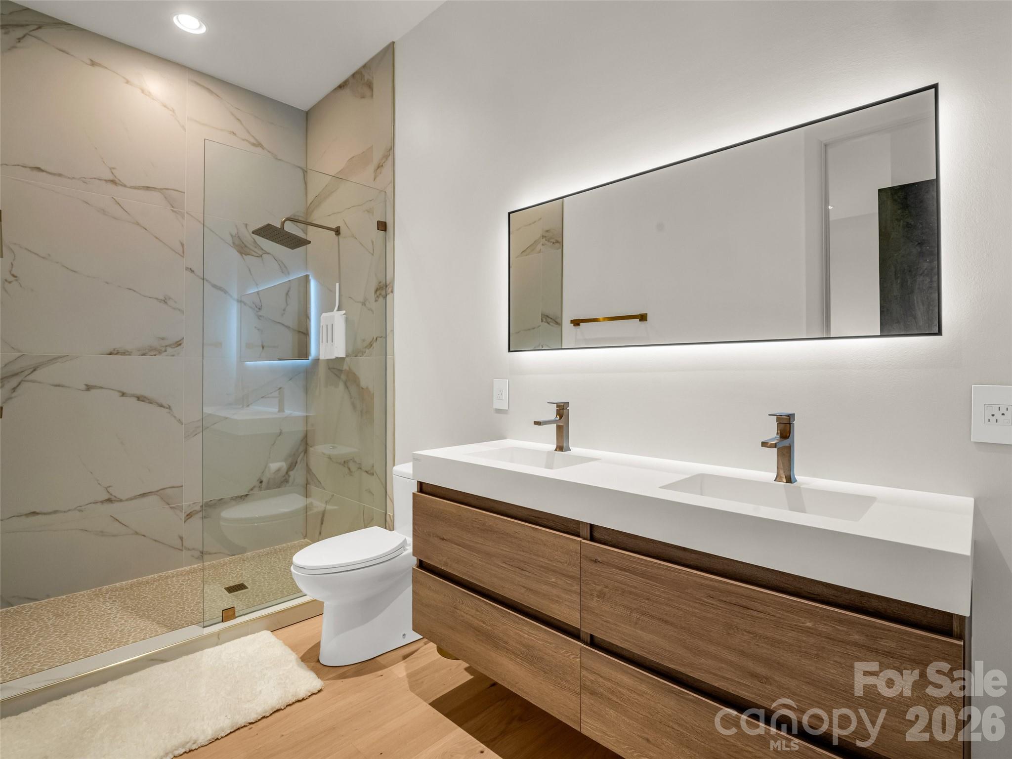 Rumbling Bald on Lake Lure - Residential