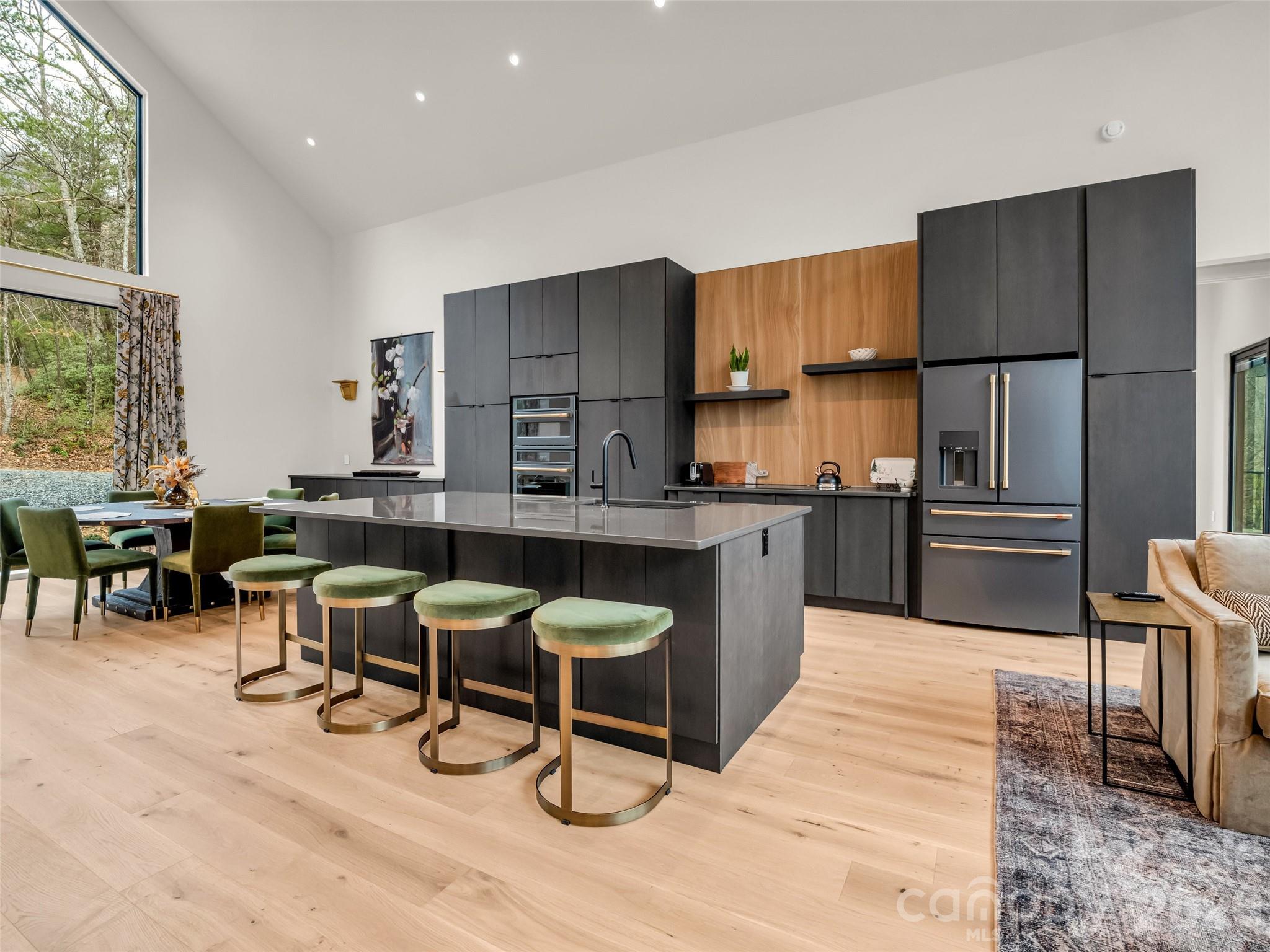 Rumbling Bald on Lake Lure - Residential