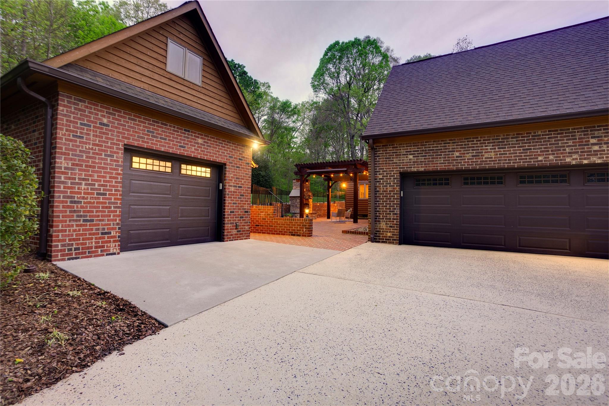 Zemosa Acres - Residential