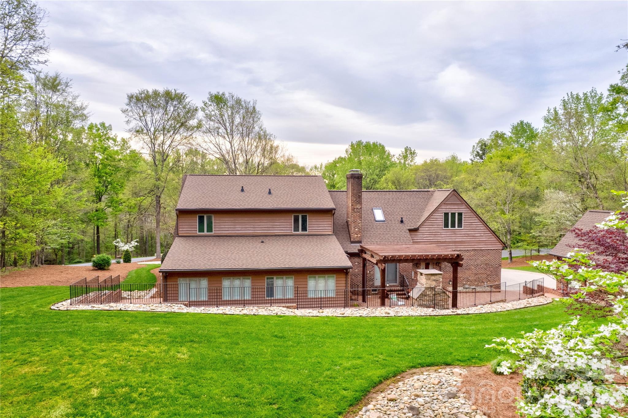 Zemosa Acres - Residential