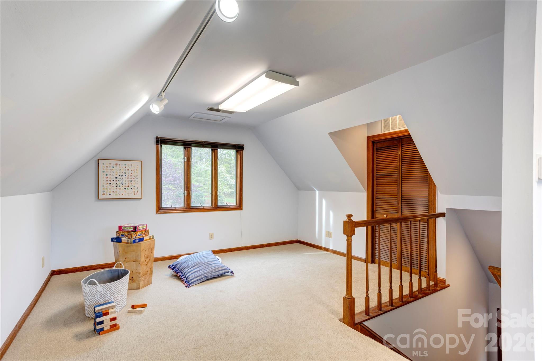 Zemosa Acres - Residential