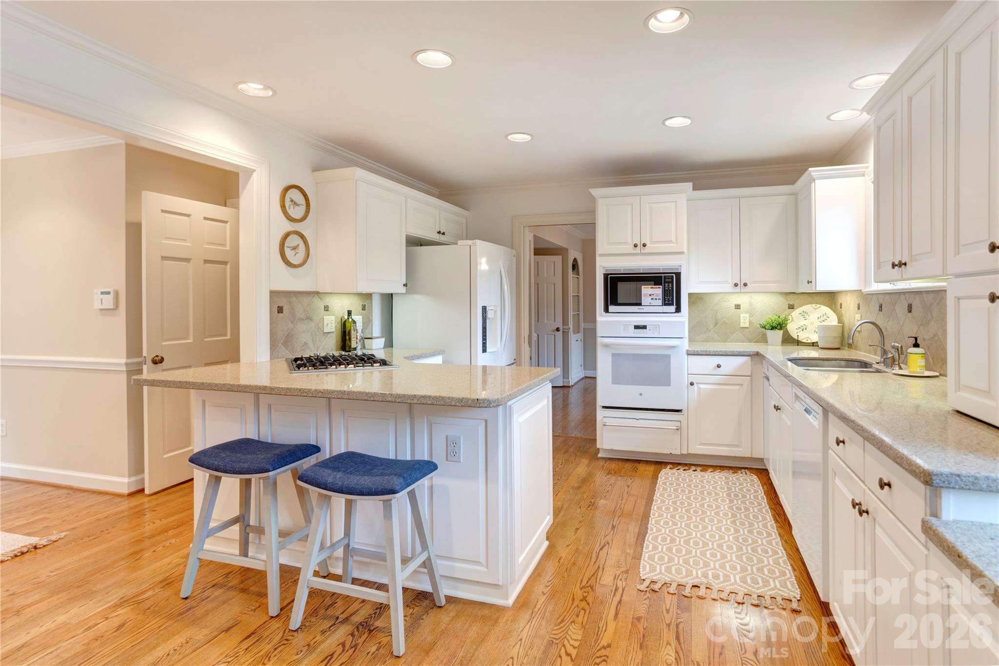 Zemosa Acres - Residential