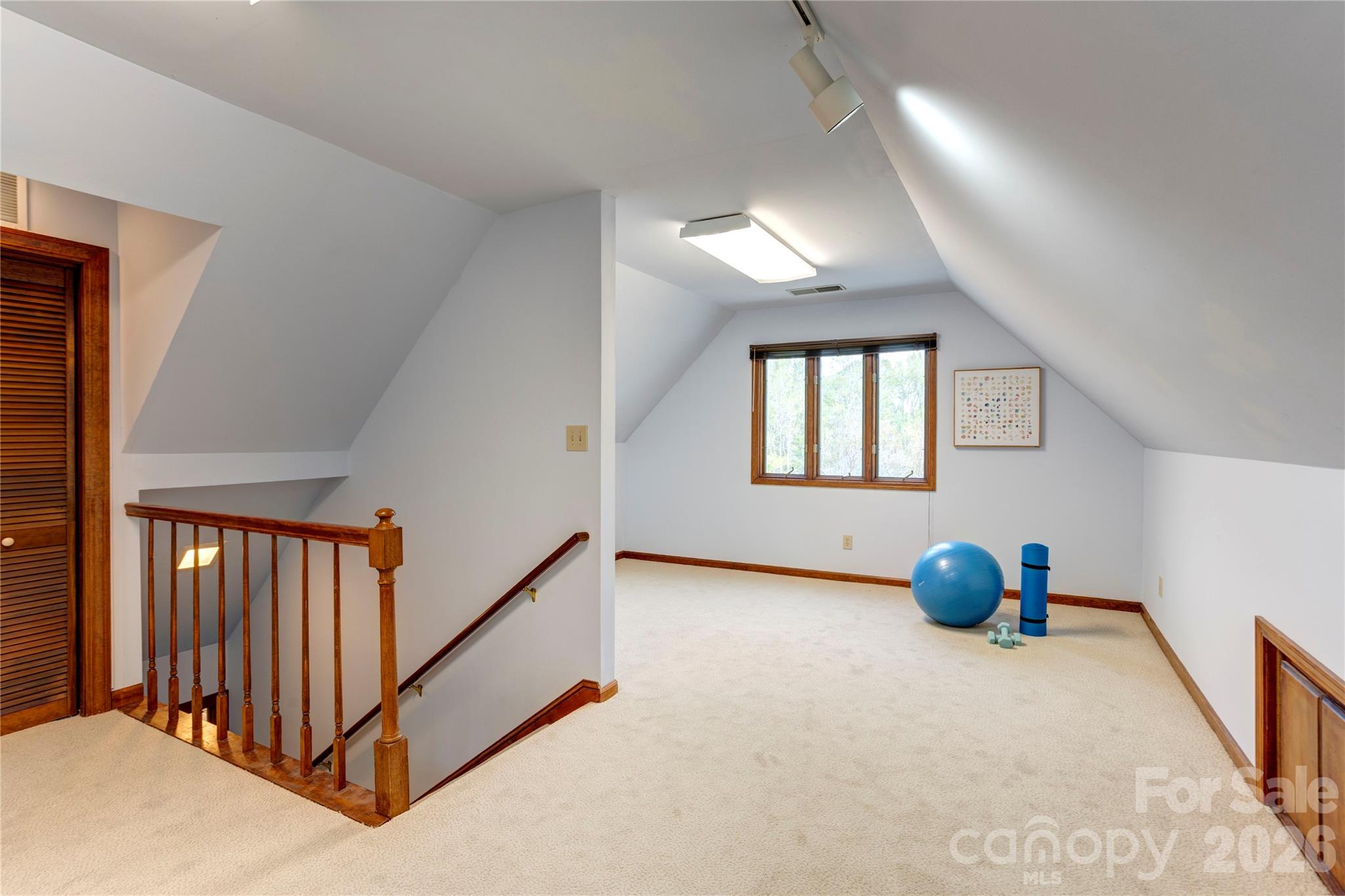 Zemosa Acres - Residential