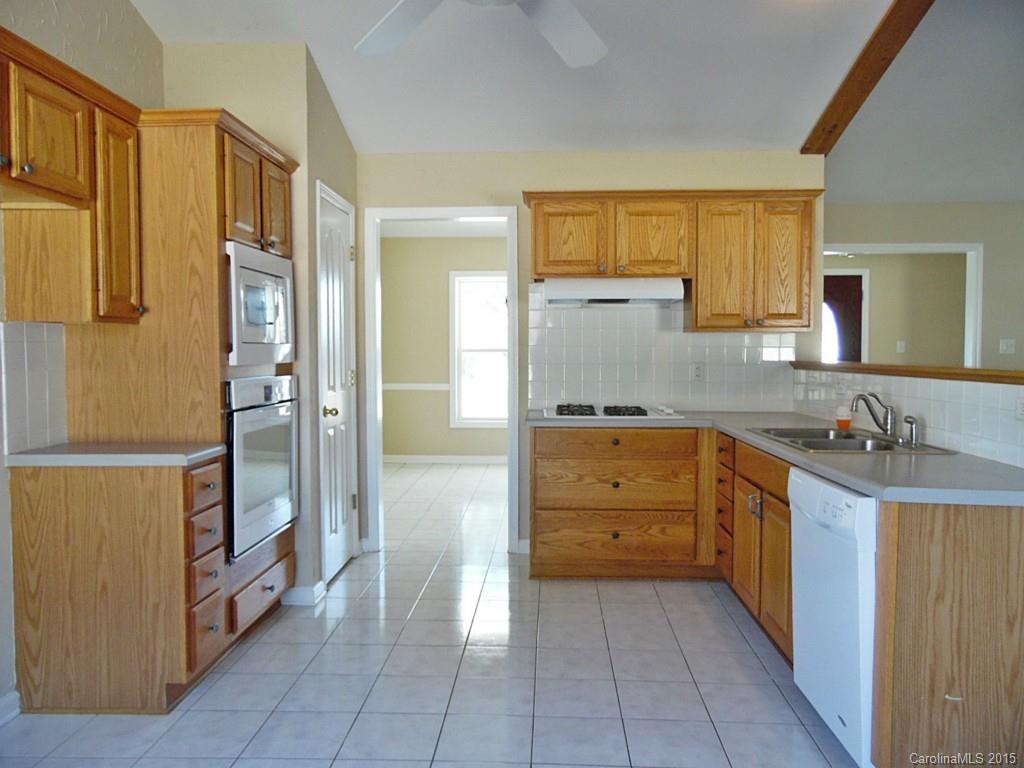 Red Oaks - Residential