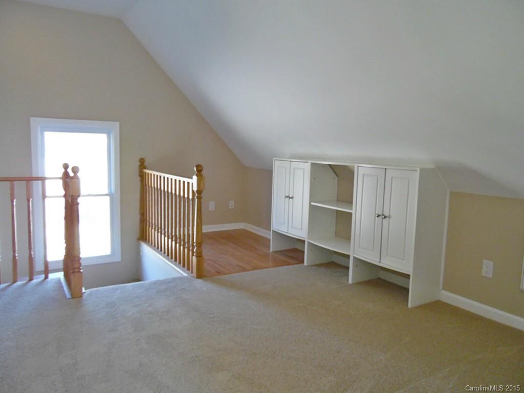 Red Oaks - Residential