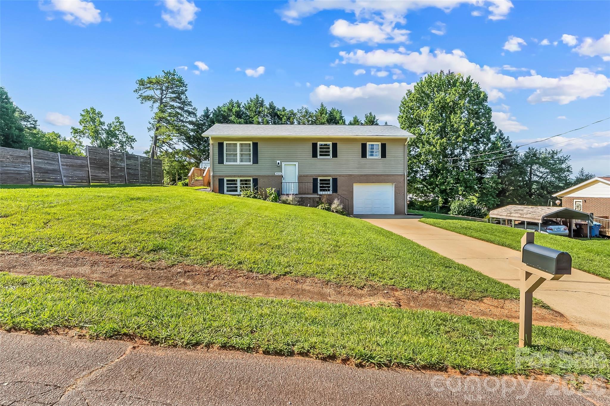 4405 Landing Court