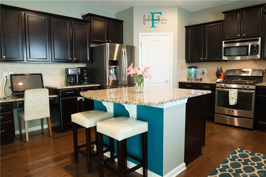 Stowe Pointe - Residential