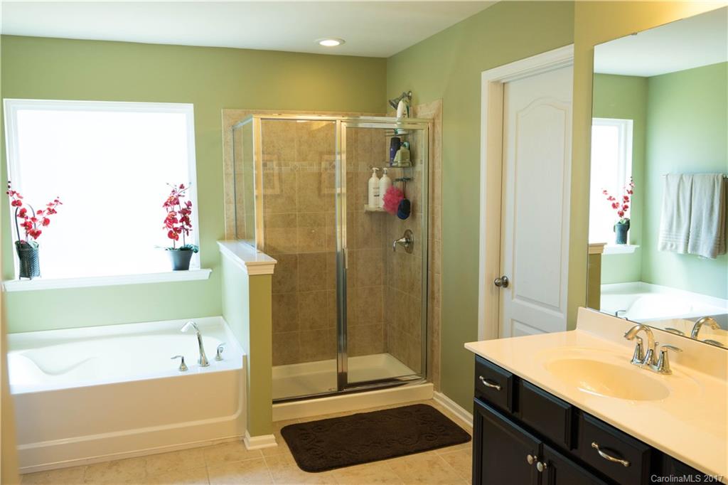 Stowe Pointe - Residential