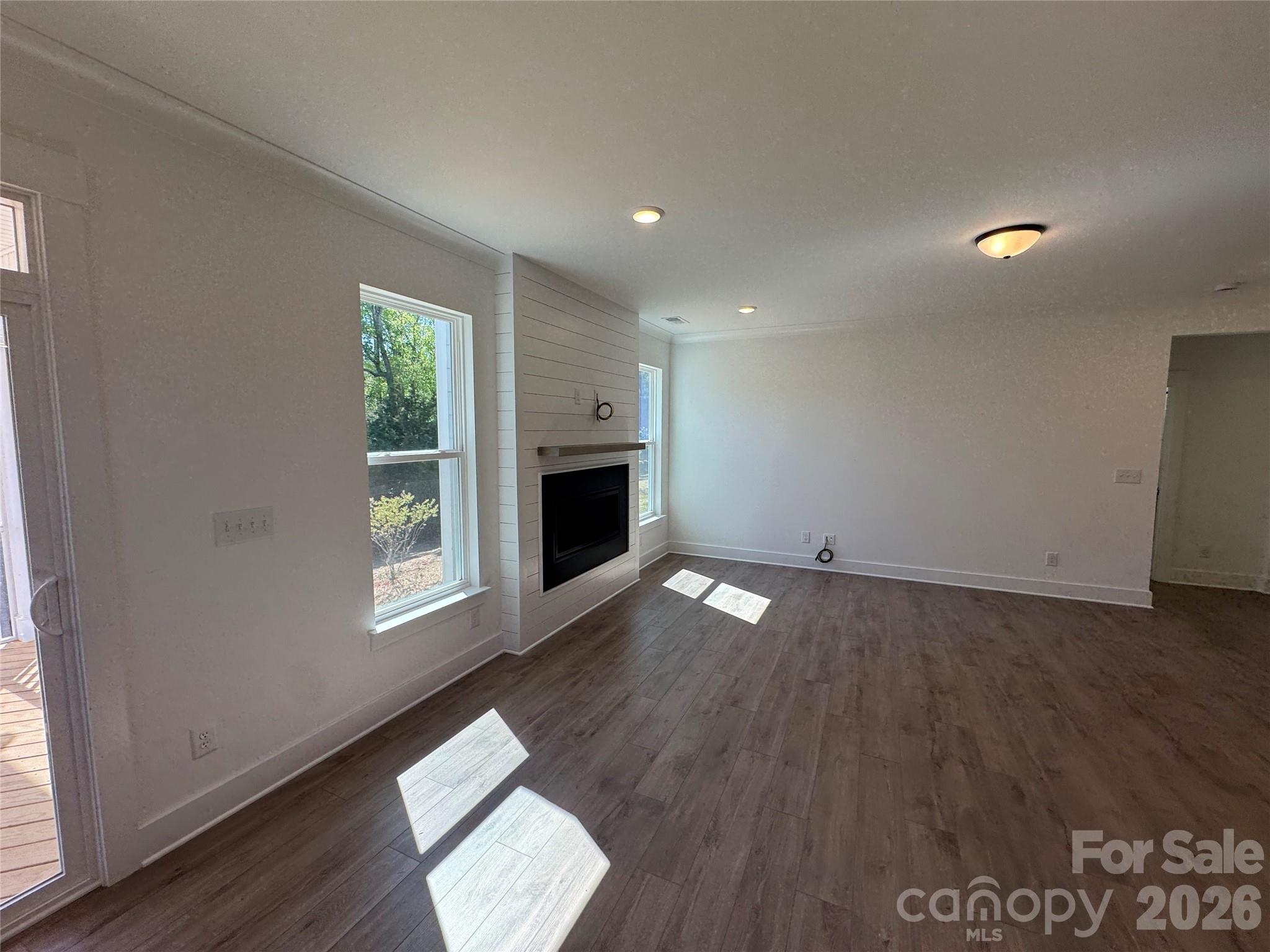 Robinson Oaks - Residential