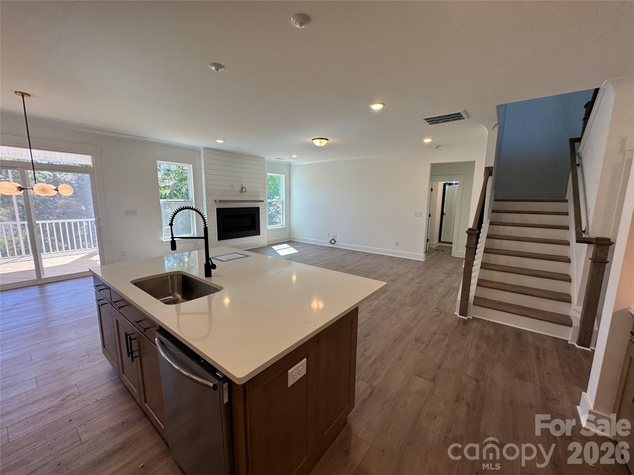 Robinson Oaks - Residential