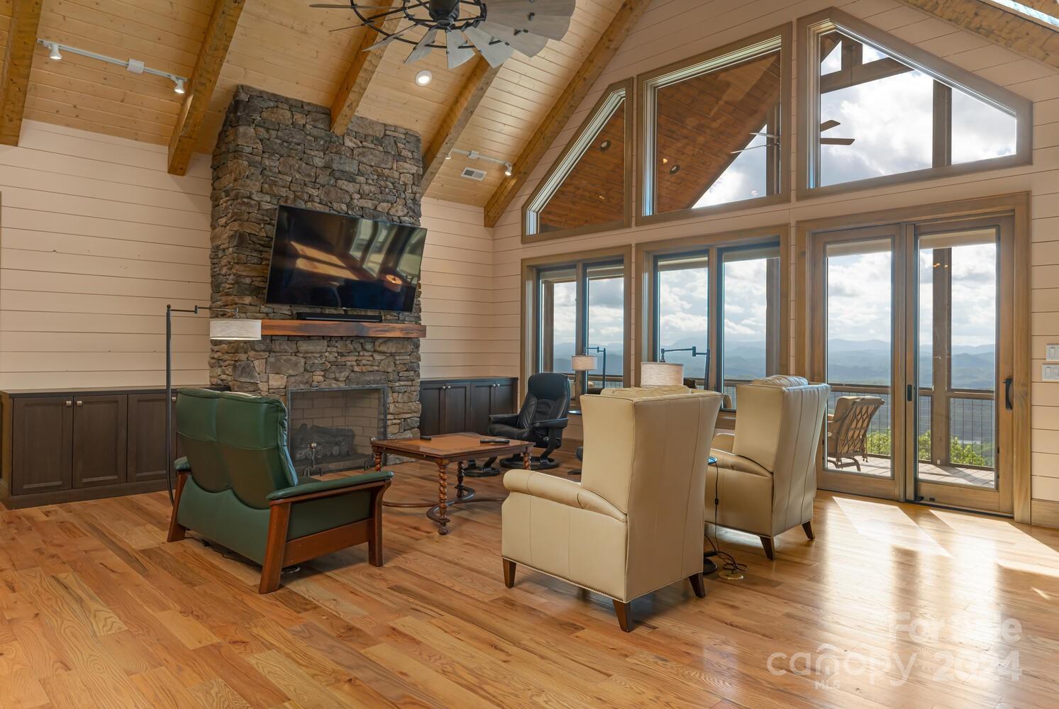 Connestee Falls - Residential