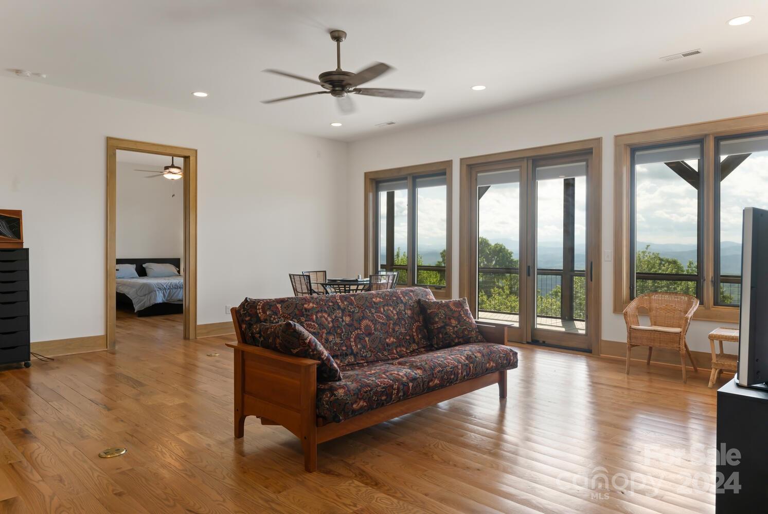 Connestee Falls - Residential