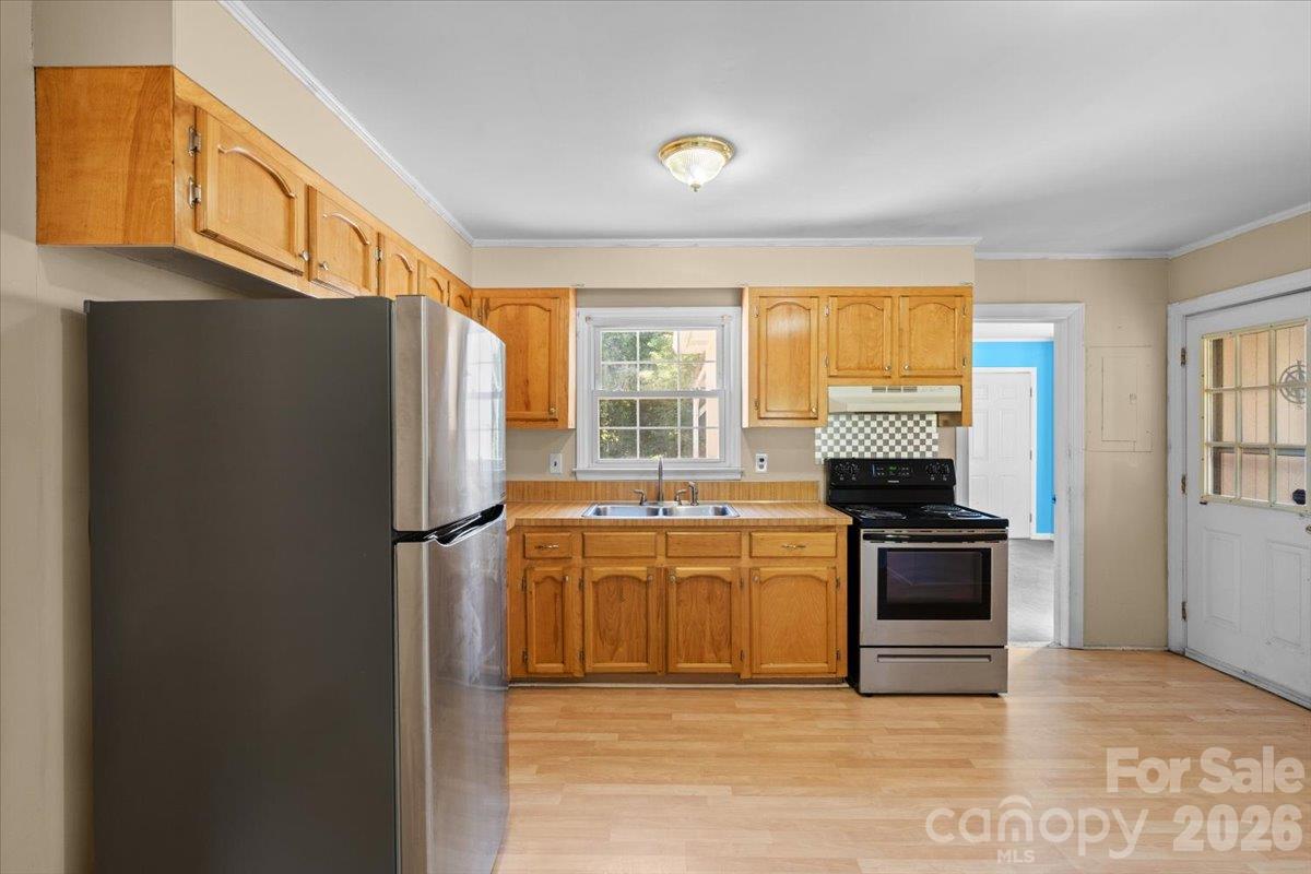 101 Cedar Lane