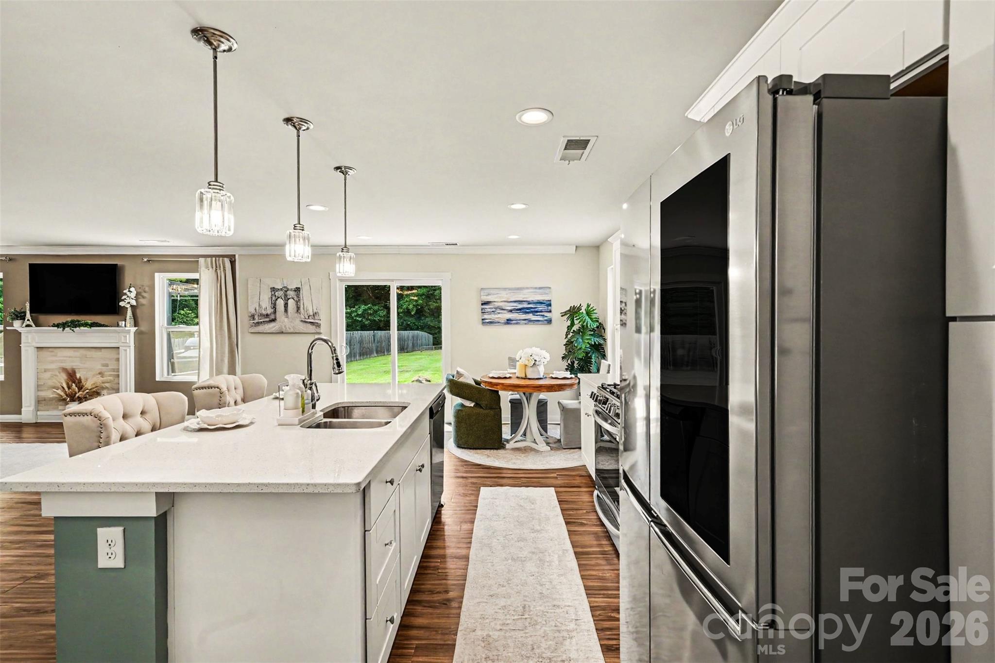 Hayden Dr - Residential