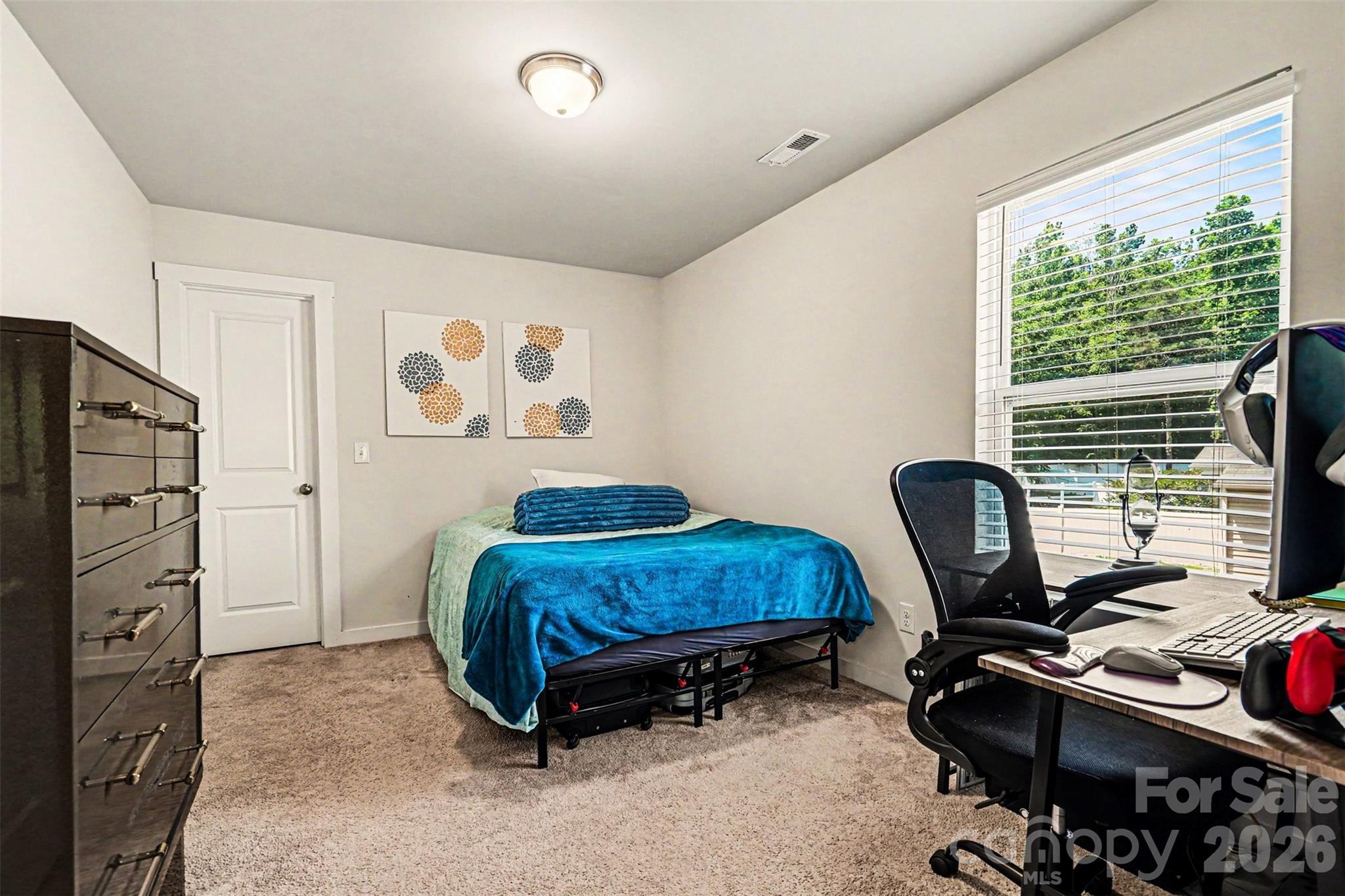 Hayden Dr - Residential