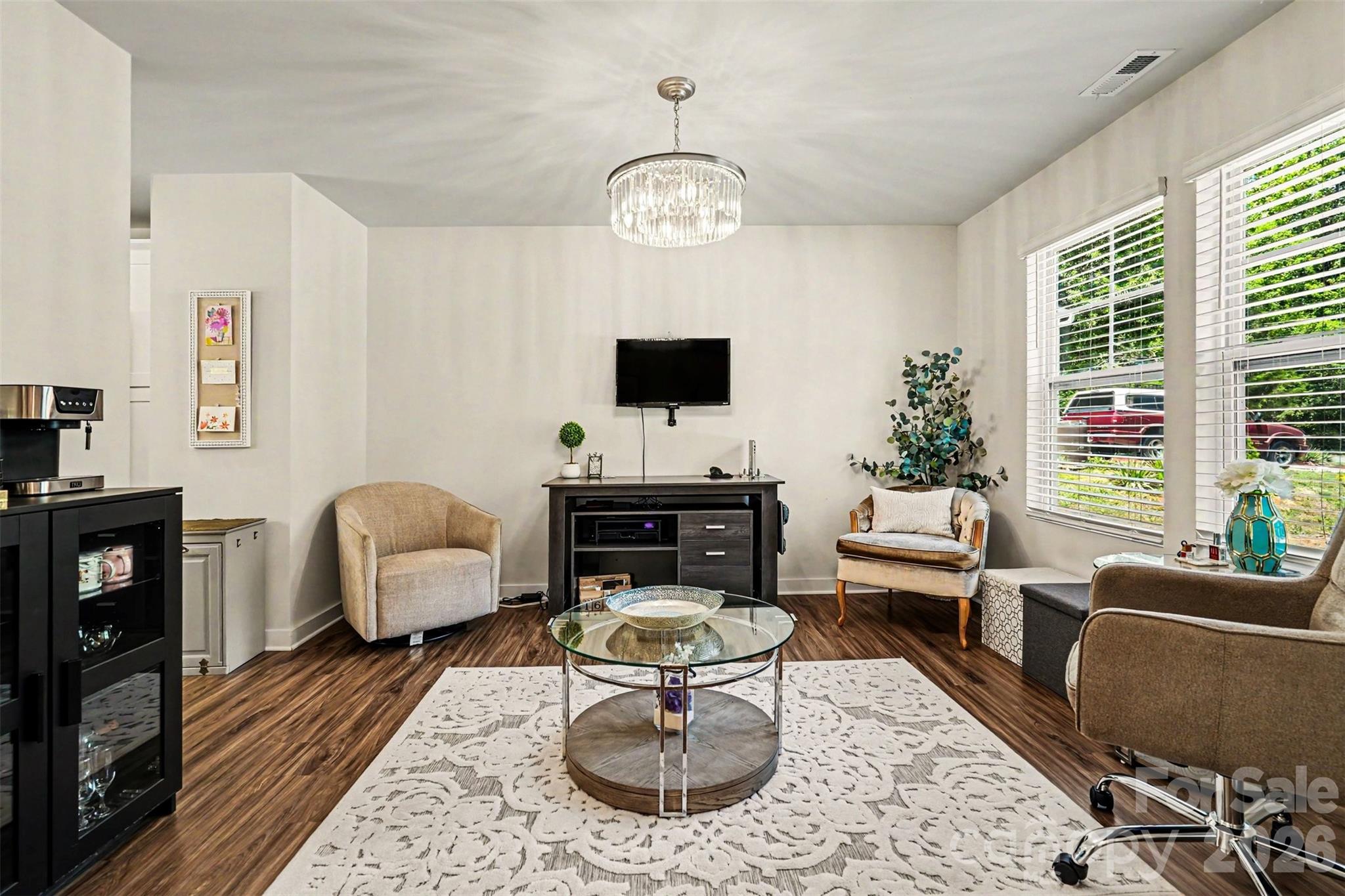 Hayden Dr - Residential