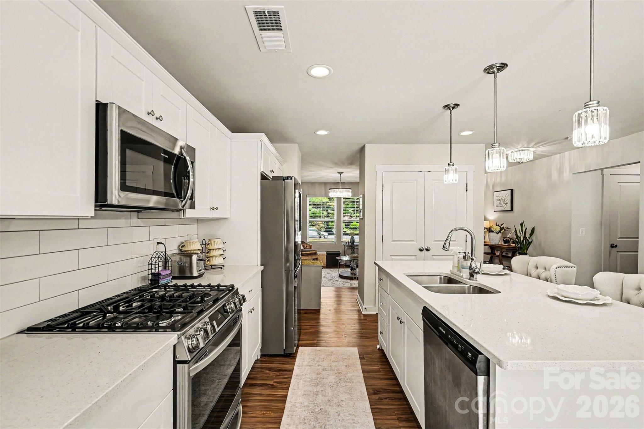 Hayden Dr - Residential