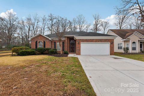 121 Ashford Hollow Lane Mooresville NC 28117