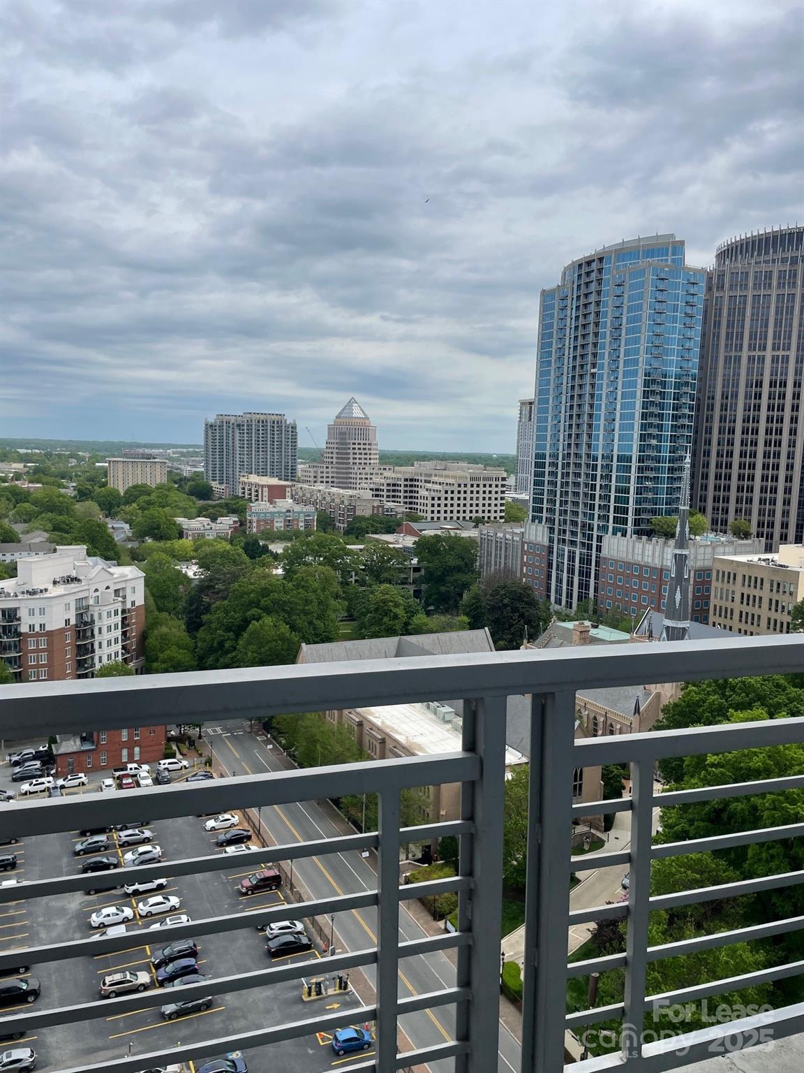 333 W Trade Street 1602