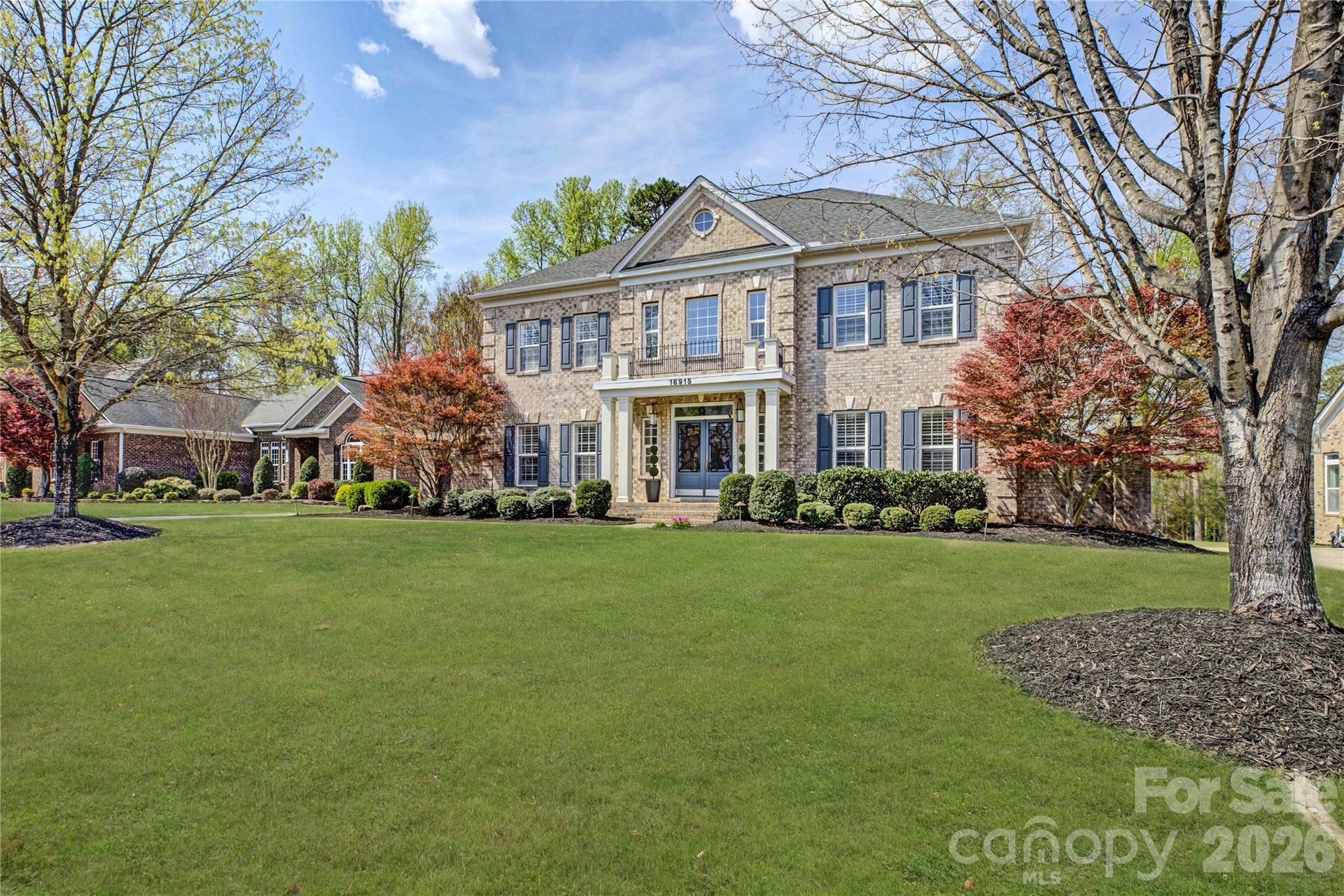 The Palisades - Residential