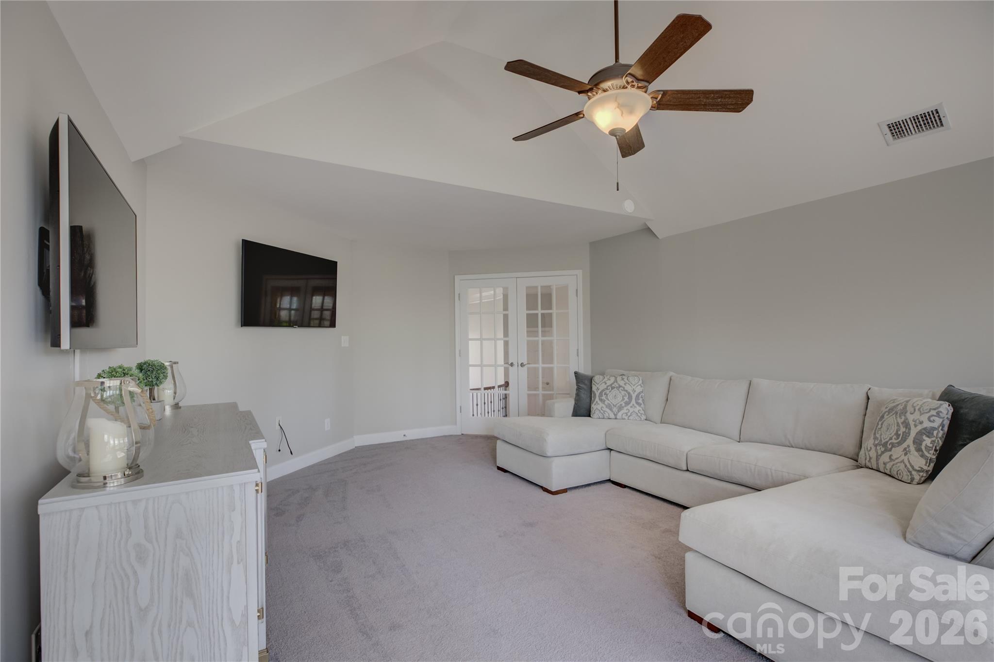 The Palisades - Residential