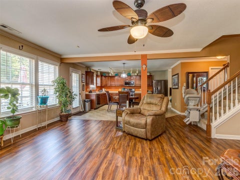 Photo of 7829 Ponderosa Pine Lane, Charlotte, NC 28215 (MLS # 4388248)