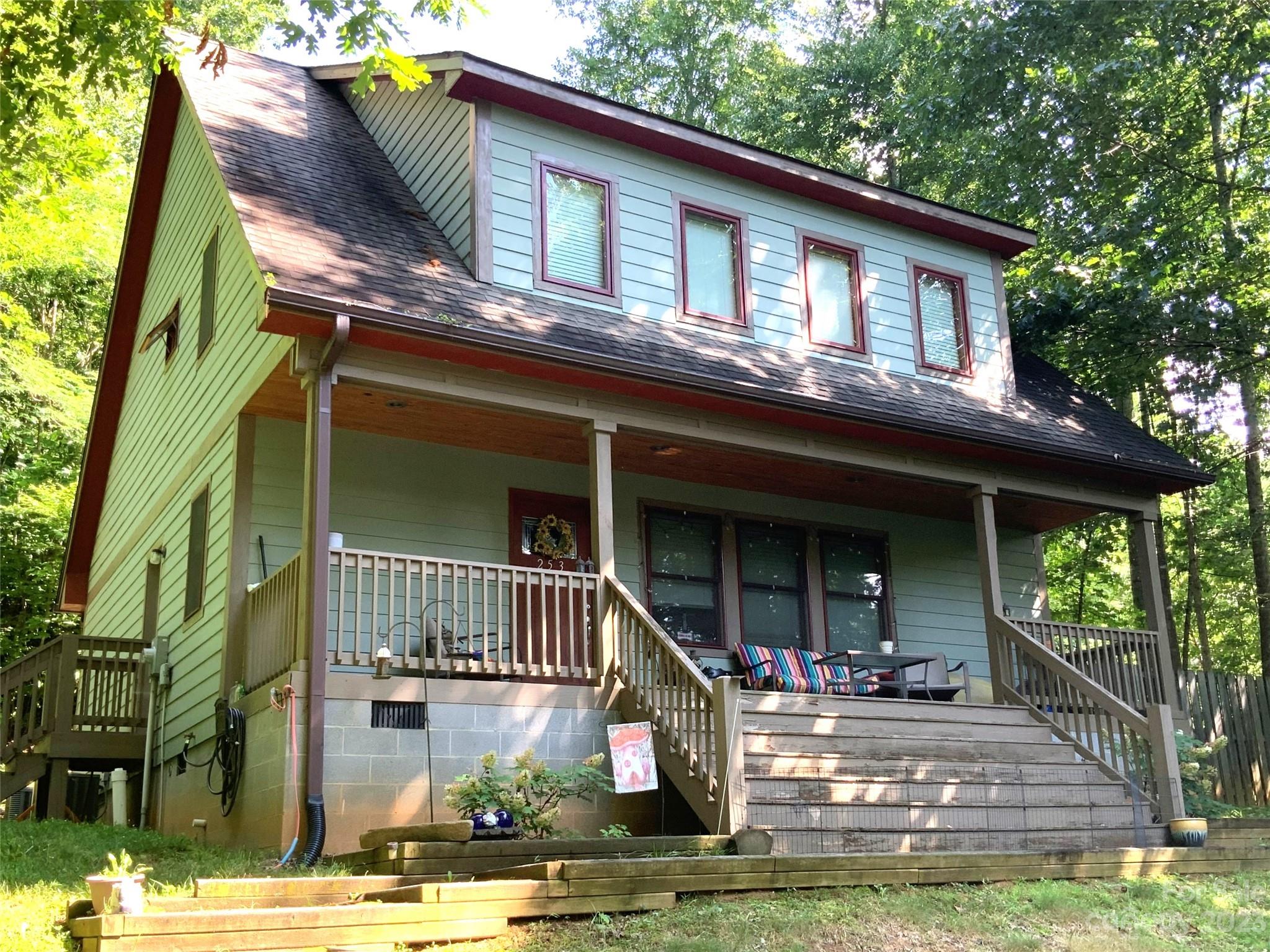 Addison Creek - Residential