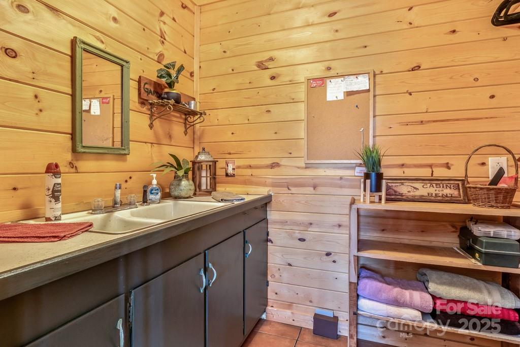 Lake Sheila - Residential