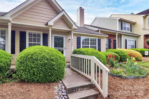 9232 Four Mile Creek Road Charlotte NC 28277