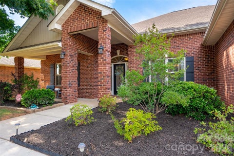 Photo of 12411 Pine Terrace Court, Charlotte, NC 28273 (MLS # 4394255)