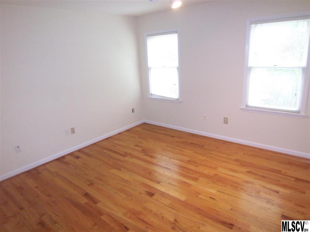 Moores Ferry - Residential