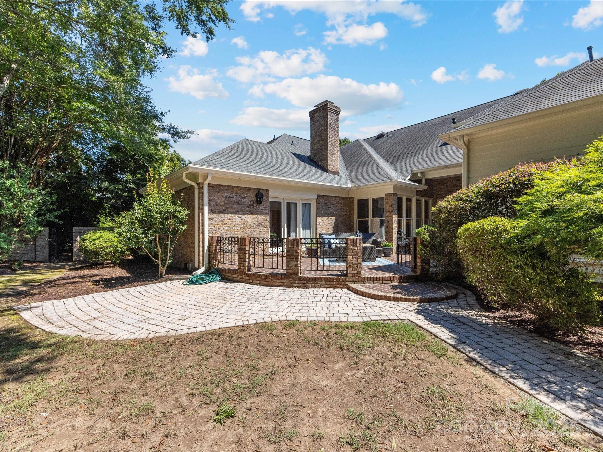 Royden - Residential